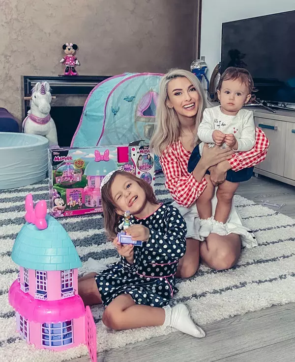 24 de ore în izolare cu… Andreea Bălan