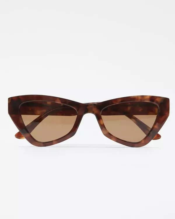 Cat-eye (Ochelari de soare Zara, 159,90 lei)
