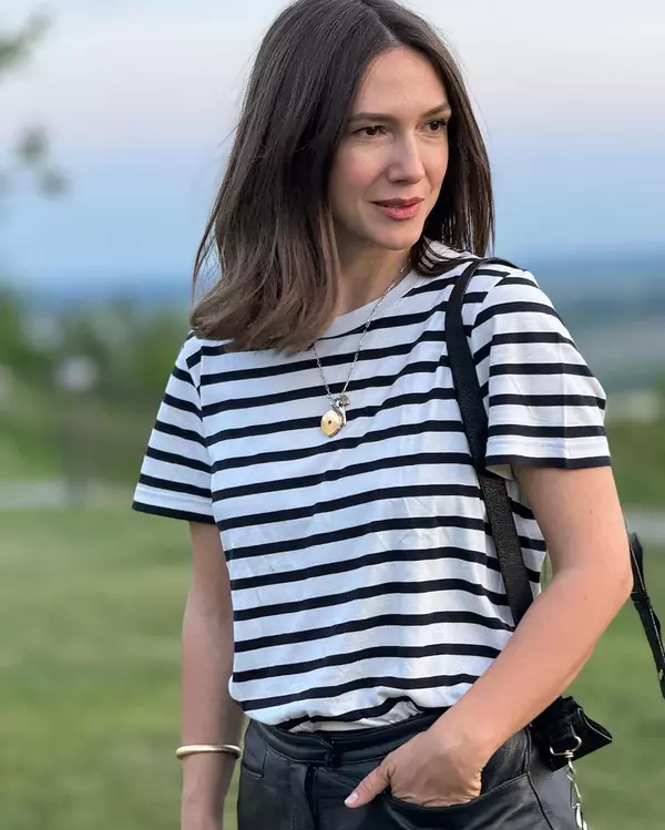 Adela Popescu (1)
