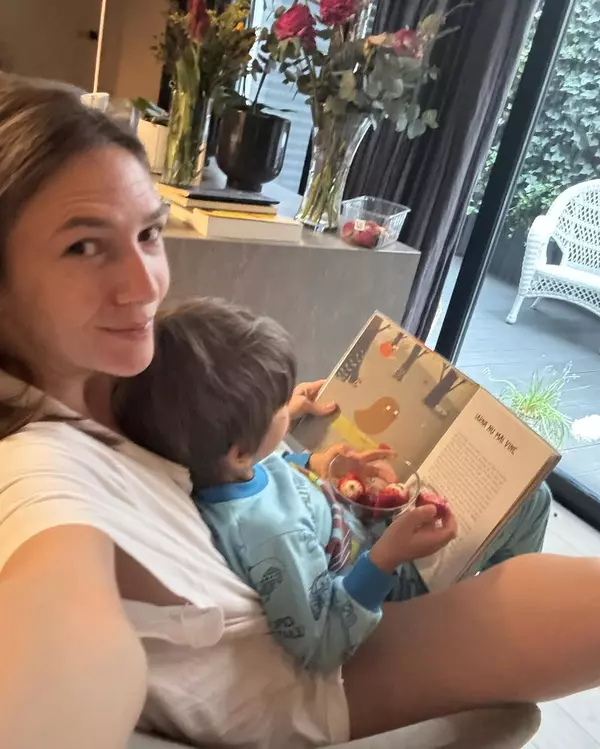 Adela Popescu și fiul ei