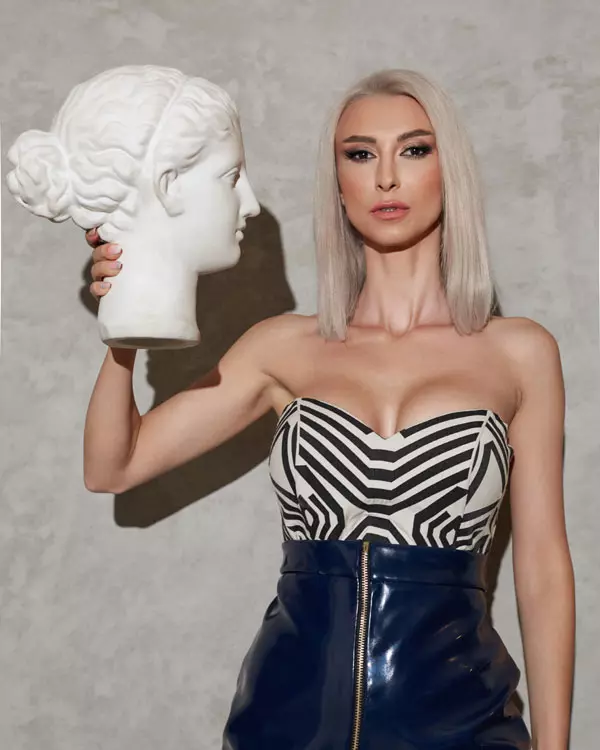 24 de ore în izolare cu… Andreea Bălan