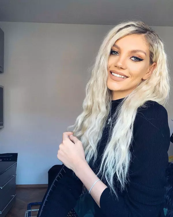 24 de ore în izolare cu… Bianca Giucanu