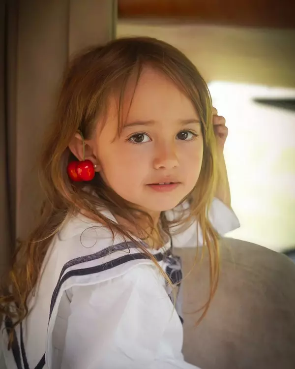 1. Lia, fiica Danei Rogoz