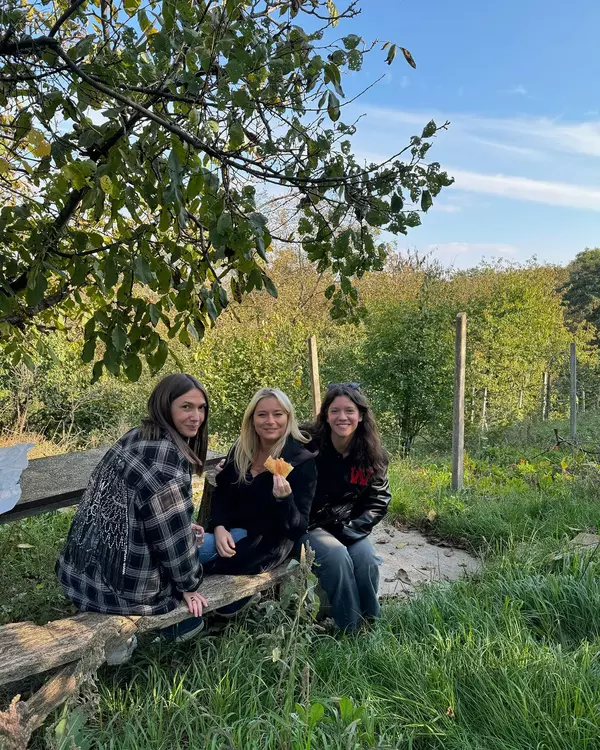 Laura Cosoi, Adela Popescu și Ada Condeescu (1)