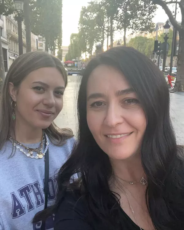 1. Amalia Năstase și Alessia Năstase