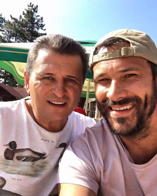 Nicolai Tand si Nea Marin