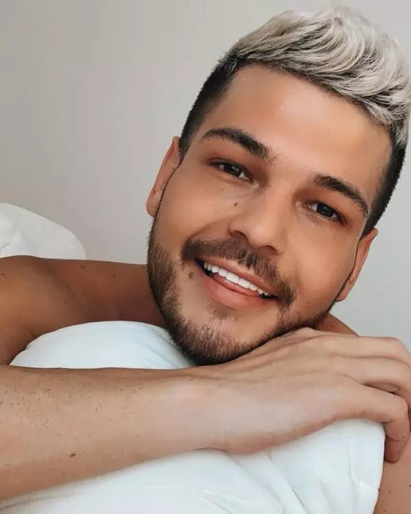 razvan botezatu vedeta