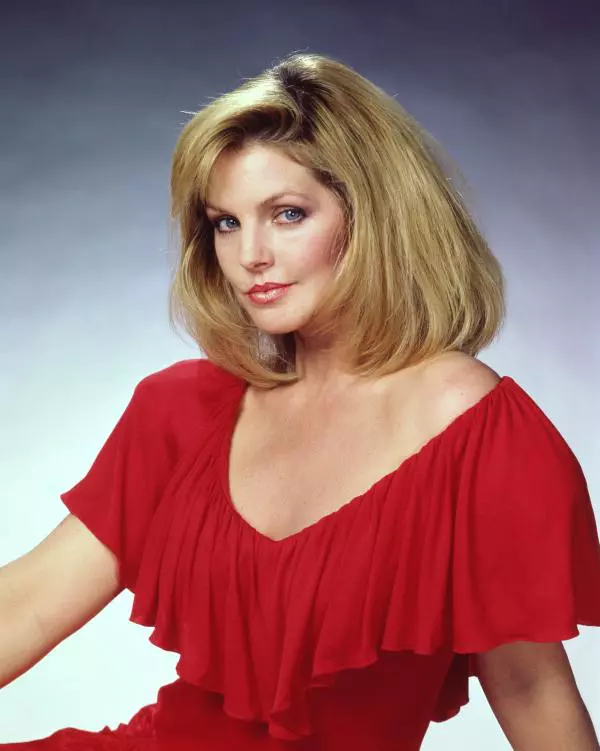 Priscilla Presley