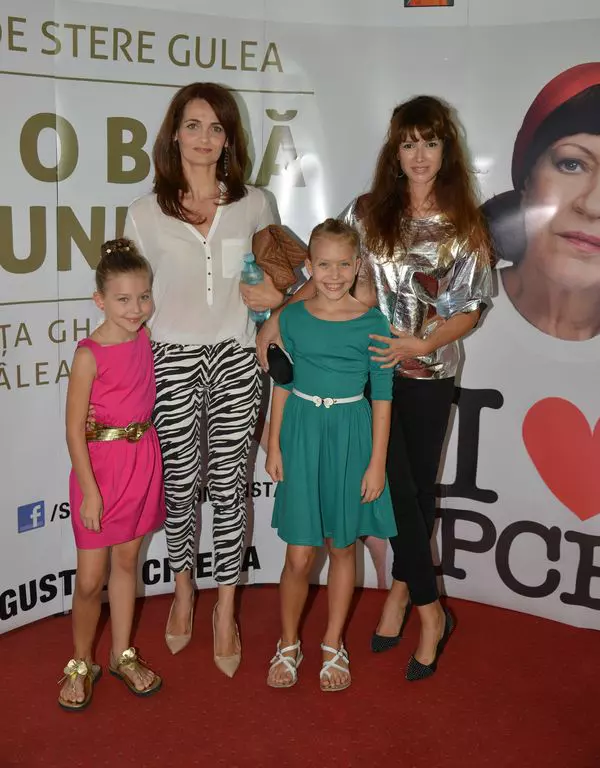 Elvira Deatcu si Alina Chivulescu