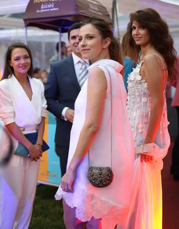 Dana Rogoz, Alina Chivulescu, Ioana Scarlatescu, Vlad Enachescu