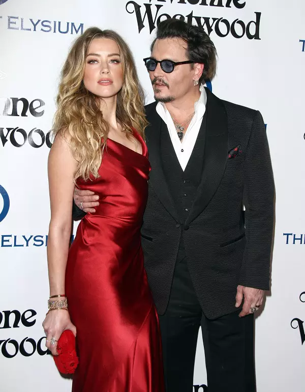 Amber-Heard-si-Johnny-Depp-6