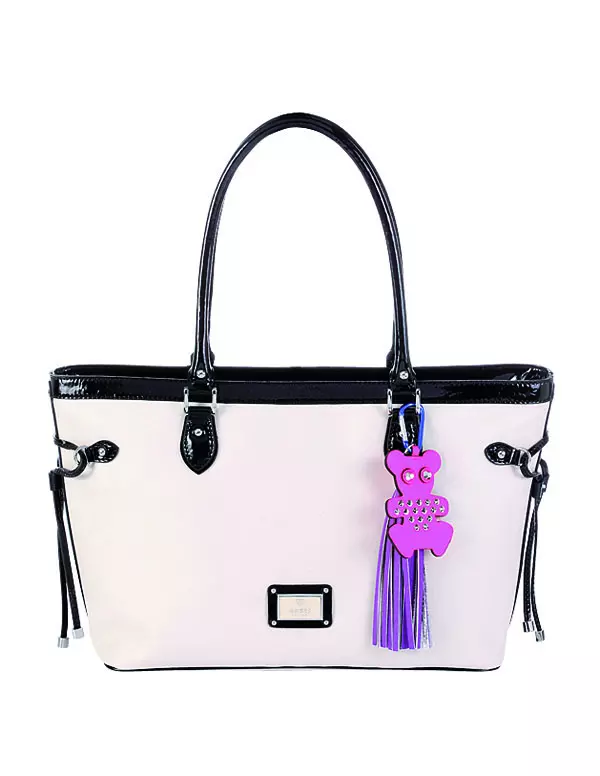 Geanta Guess, 825 lei