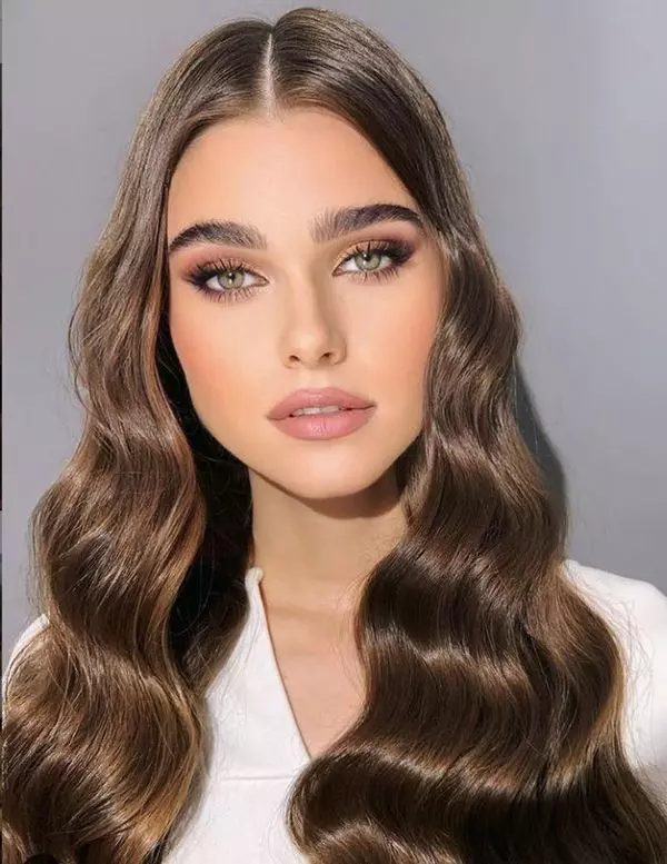 theo-rose-246039l-600x0-w-90648d1b