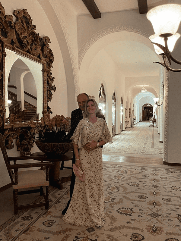 Dan sucu si sotia sa