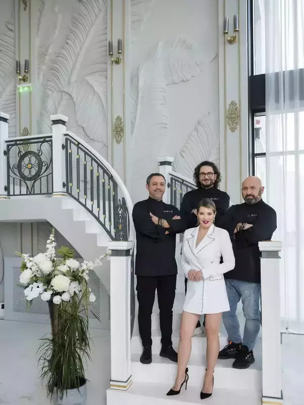 Gina-Pistol-revine-la-Chefi-la-cutite-7