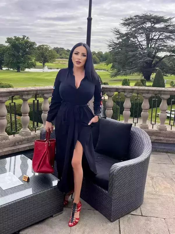 rocsana-marcu-agent-imobiliar-anglia-4