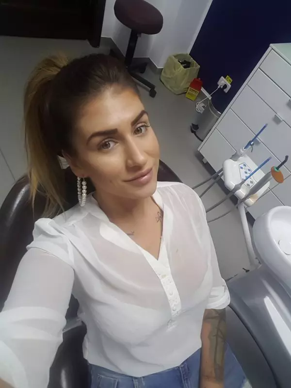 alexandra15