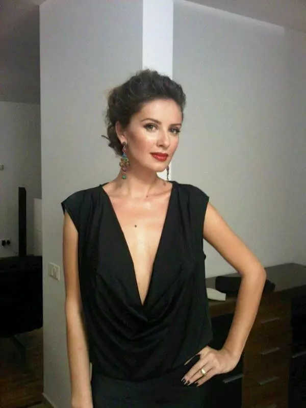 daiana-anghel-la-o-nunta