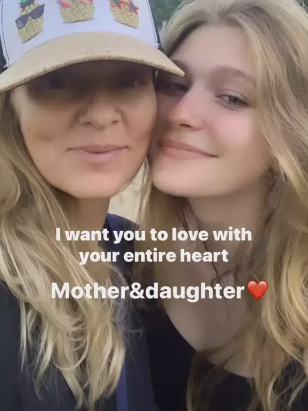 dana-nalbaru-si-sofia