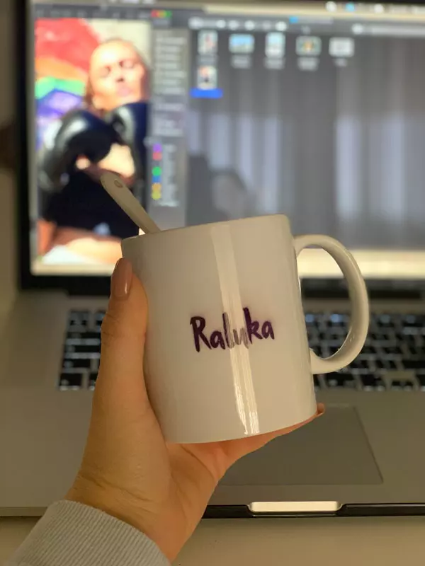 24 de ore în izolare cu... Raluka