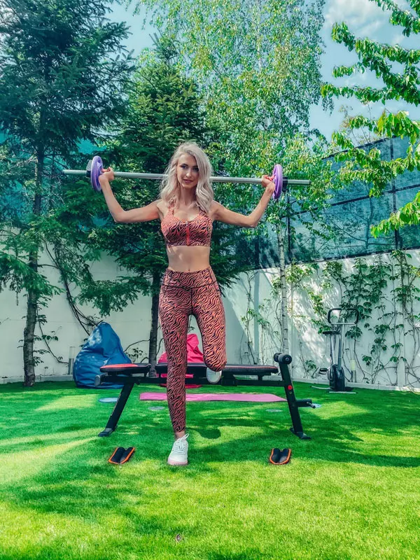 24 de ore în izolare cu… Andreea Bălan