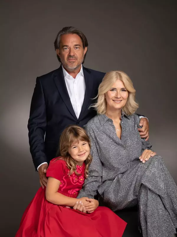 Alessandra Stoicescu și familia (1)