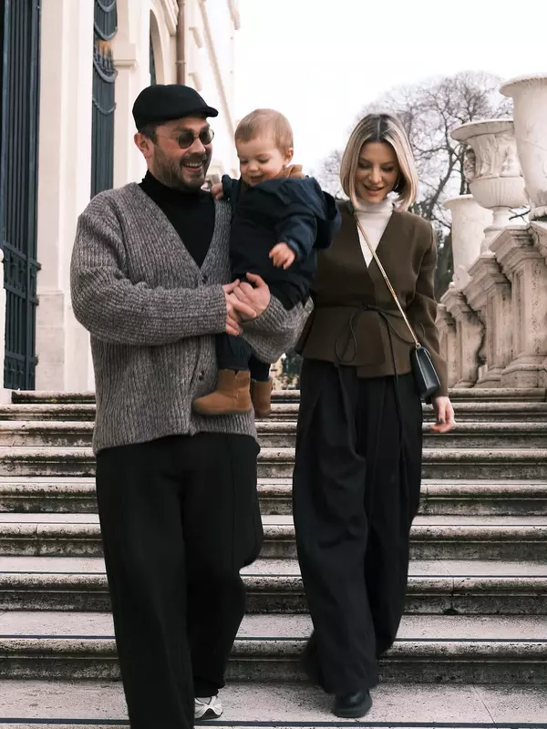 2. Ana Baniciu și familia