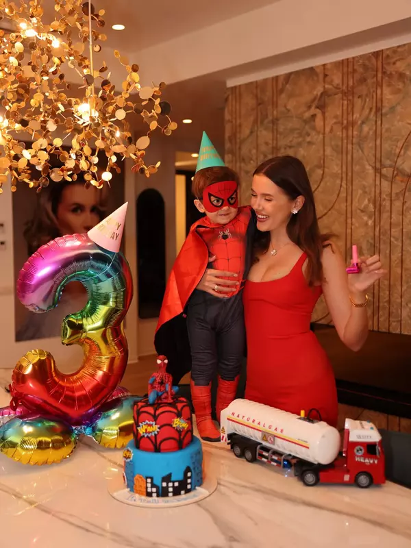 Emily Burghelea și fiul ei (1)