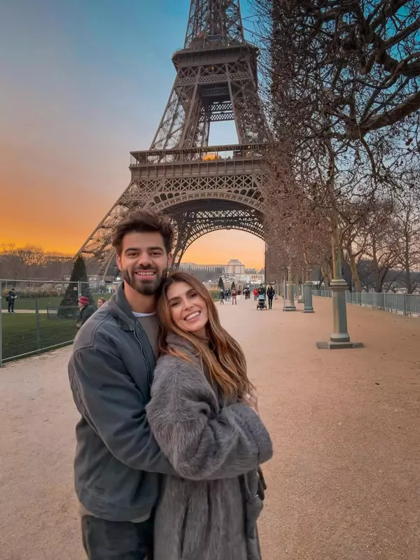 Il tot aduc in diverse locuri ca poate se prinde