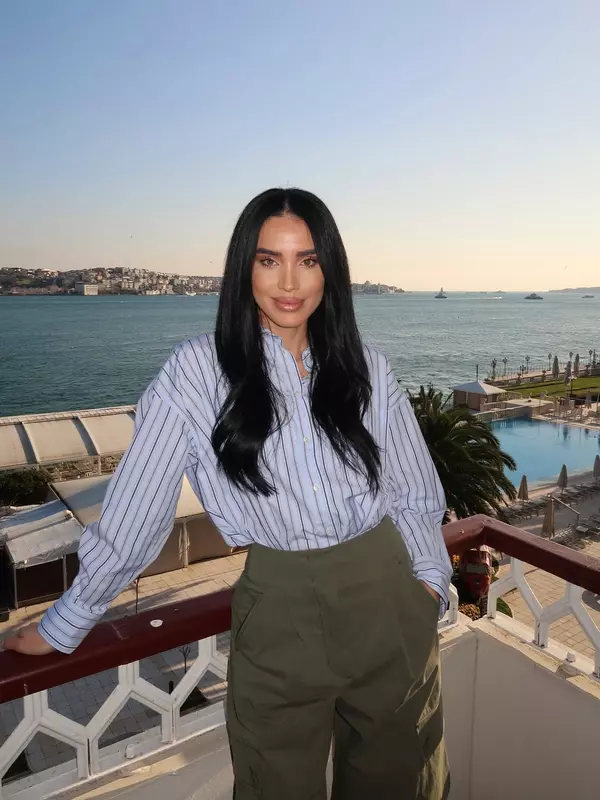 Adelina Pestrițu (1)