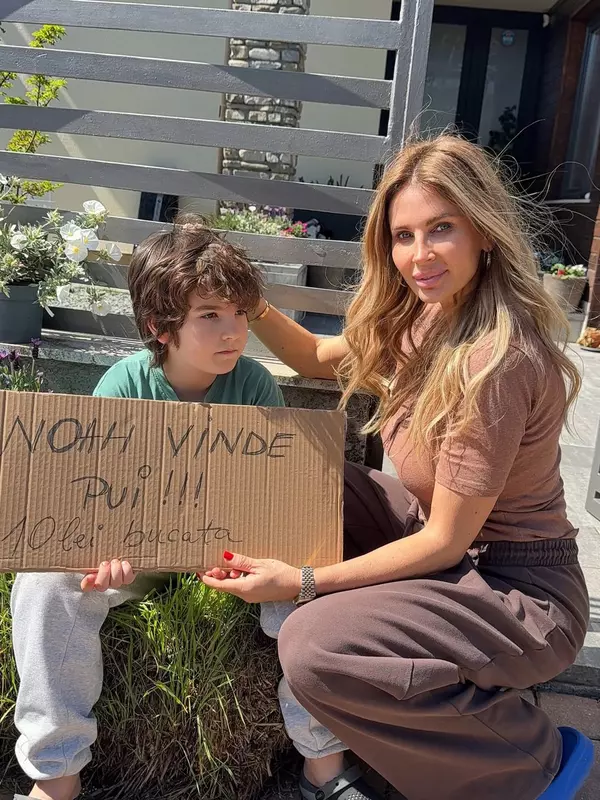 Andreea Bănică și Noah