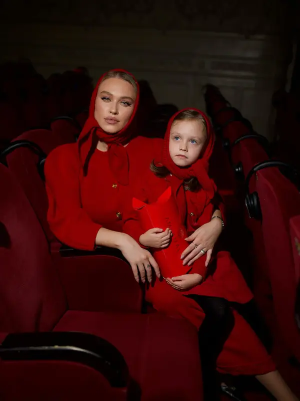 1. Gina Chirilă și fiica ei