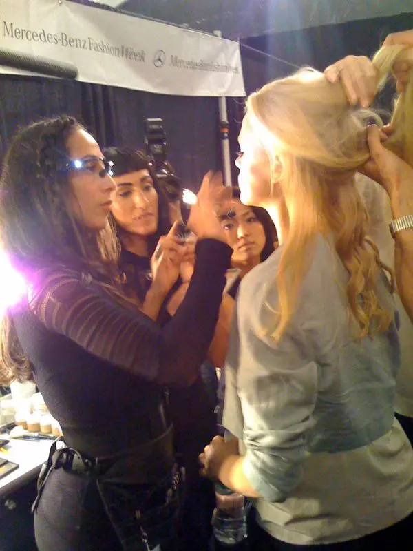 Gina Brooke la Mercedes Benz Fashion Show 2013