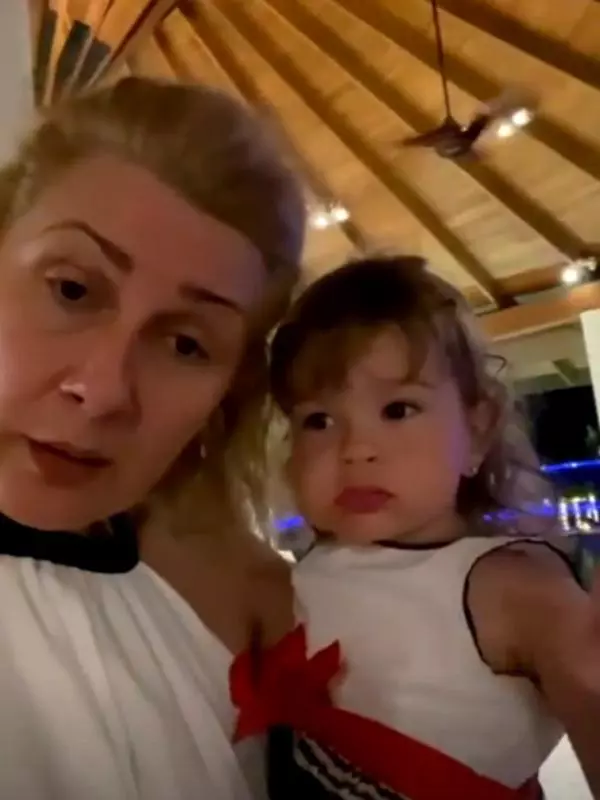 De-ce-lipseste-Sandra-Stoicescu-Observator-8