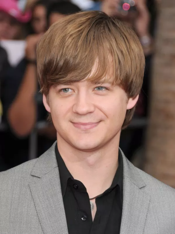 Jason Earles
