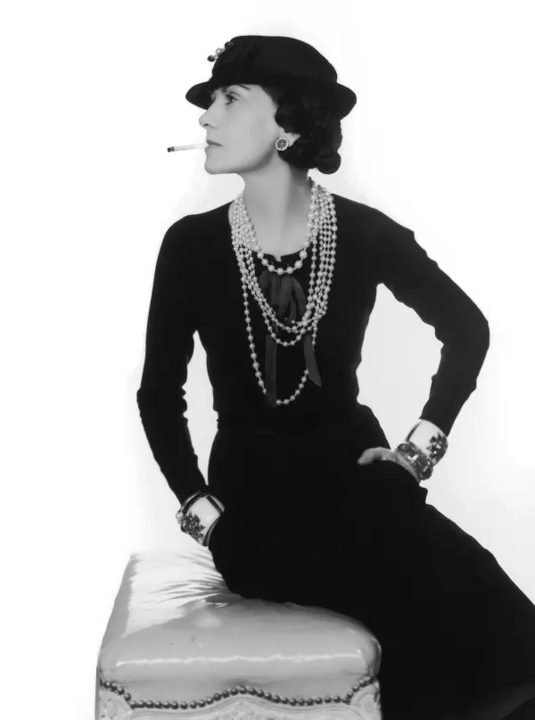 Coco Chanel – „O femeie fără parfum este o femeie fără viitor”