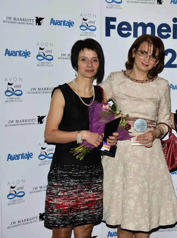 Camelia Proca (Initiativa pentru sprijinul semenilor) si Daniela Palade Teodorescu