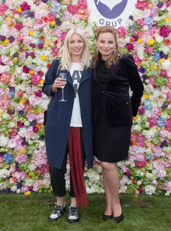 Noemi Meilman si Violeta Niculut (Anchor)