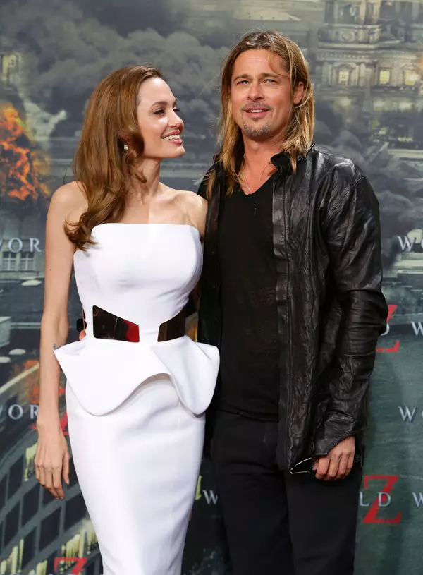 Brad Pitt si Angelina Jolie