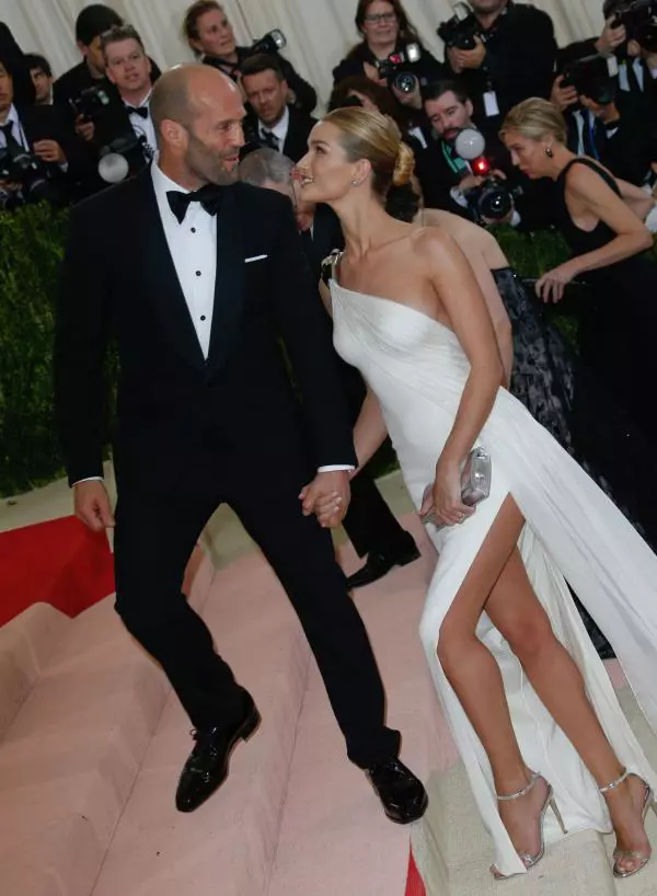 Jason Statham si Rosie Huntington-Whiteley