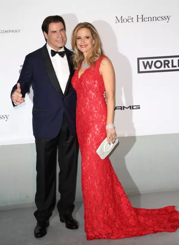 Johnn Travolta si Kelly Preston 