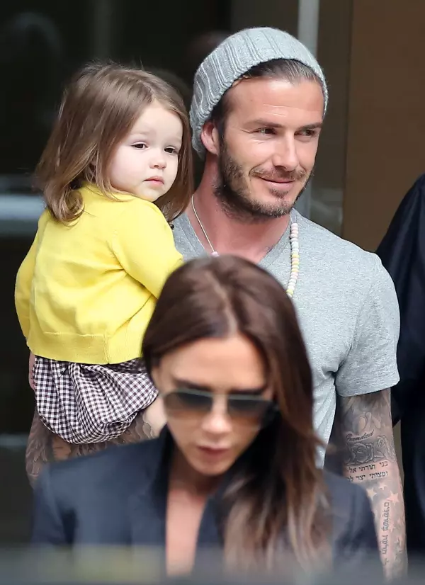 David si Victoria Beckham, alaturi de Harper Seven