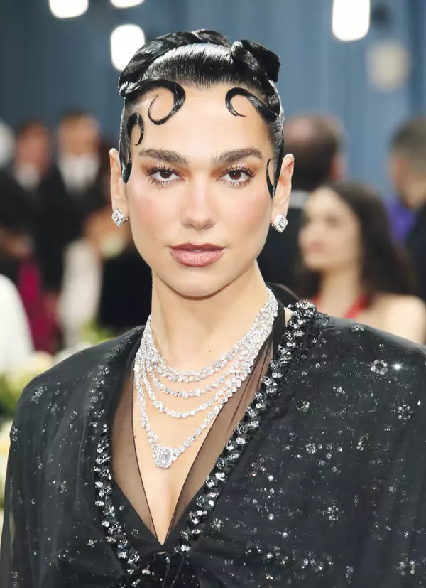Dua Lipa