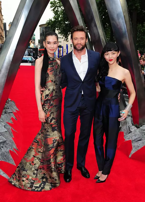 Tao Okamoto, Hugh Jackman si Rila Fukushima 