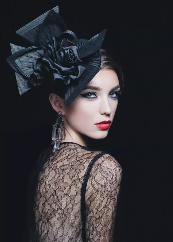 Machiaj "ochi de pisica"