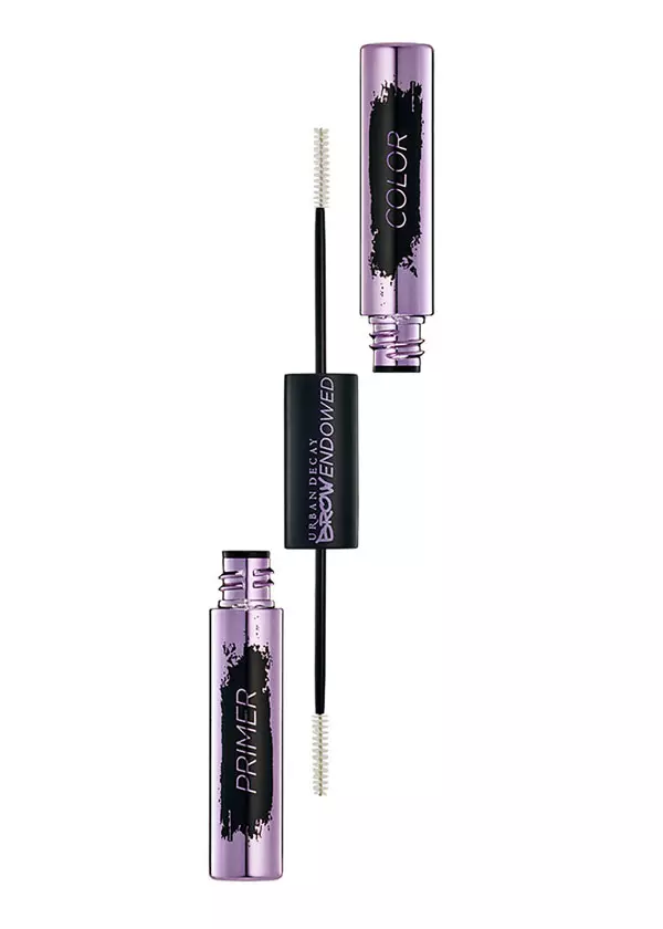 Mascara 2 în 1 pentru sprâncene Brow Endowed Brow Primer + Color, Urban Decay, 133 lei (exclusiv în magazinele Sephora)
