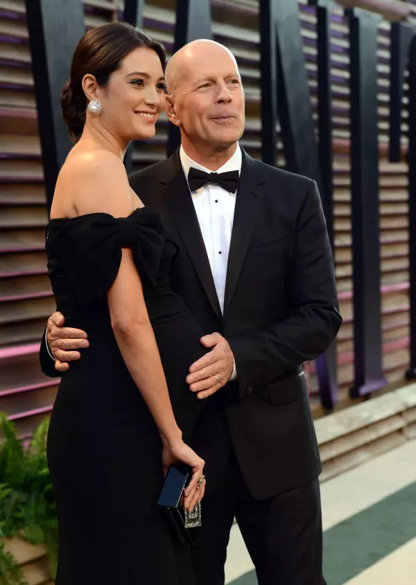 Bruce Willis si Emma Heming