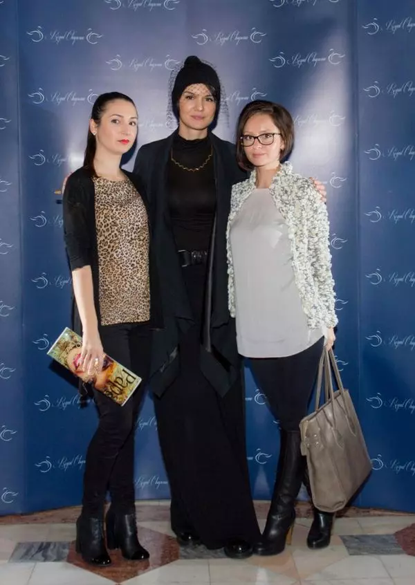 Royal Chapeau-Dana Argesan