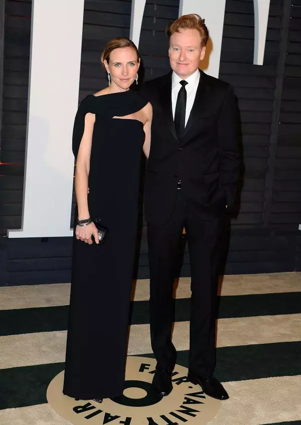 Conan O’Brien si Liza Power