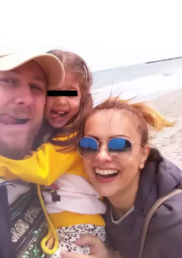 simona si familia